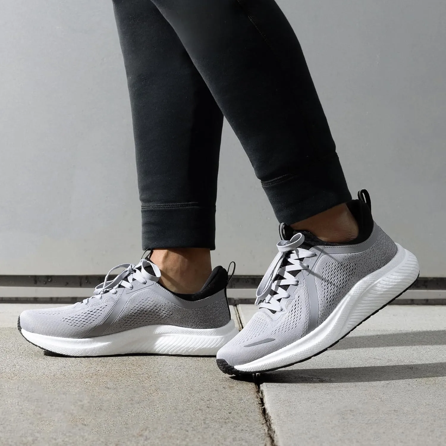 Men's Slip On Walking Shoes DreamLife Non Slip Athletic Gym Workout Comfortable Lightweight Running Tennis Sneakers