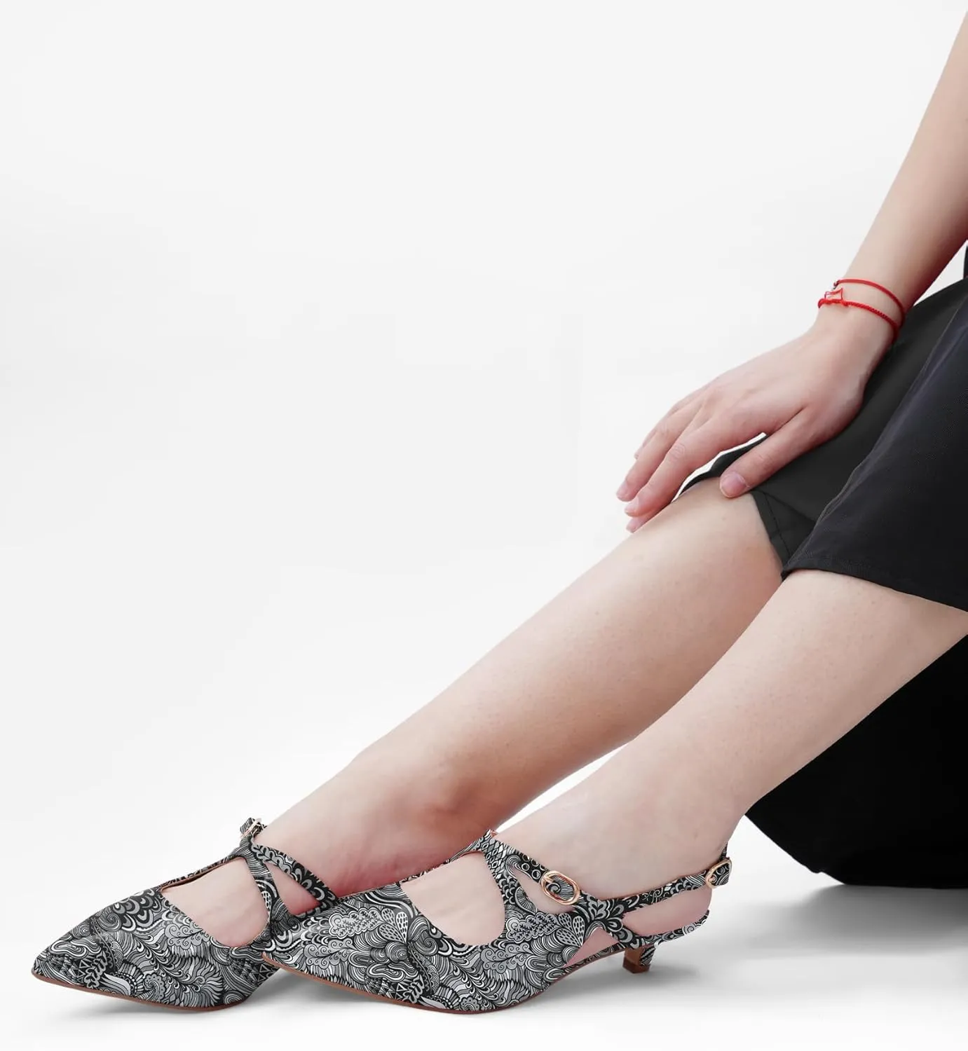 Oh Mispares Pointed Toe Kitten Heels for Women Slingbacks Low Heel Dressy Pumps Patent Leather Closed Toe Cross Strap Slingback Dress Shoes