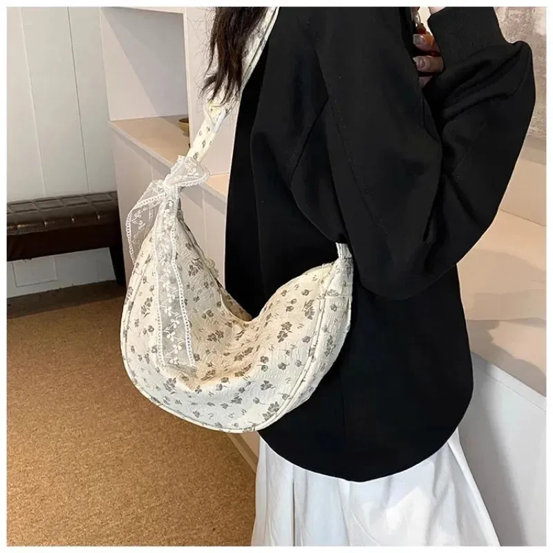 Sohiwoo Bow Tie Shoulder Bag for Women Fashion Korean Style Flower Messenger Bag Casual Versatile High Capacity Aesthetic Bags
