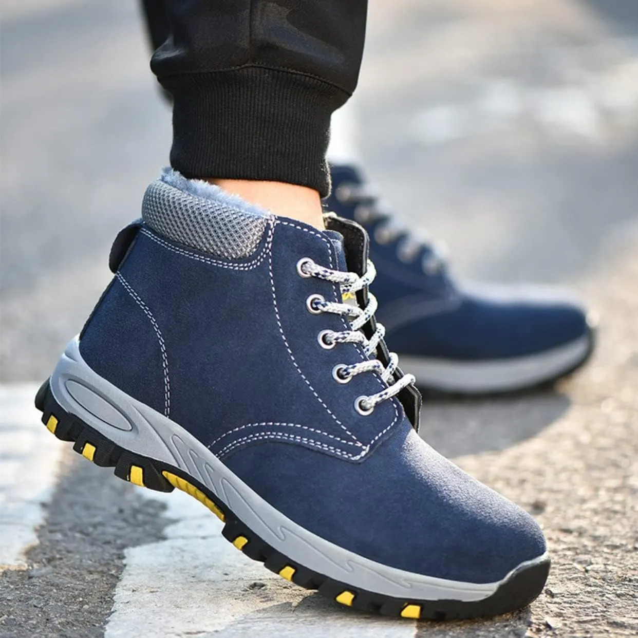 Steel Toe Shoes for Women Lightweight Work Safety Shoes Fashion Breathable Industrial Construction Steel Toe Sneakers