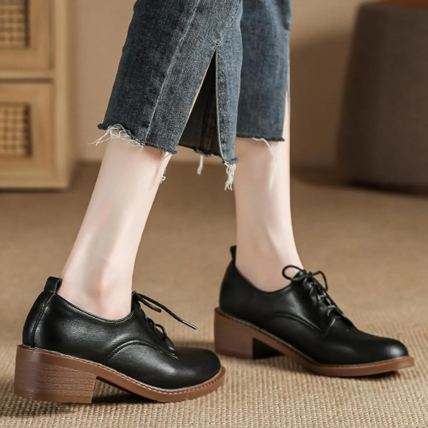 Women's Chunky Heel Breathable Leather Oxfords,Comfortable Round Toe Lace Up Block Mid Heel Dress Shoes,Casual Business Offices Work Shoes