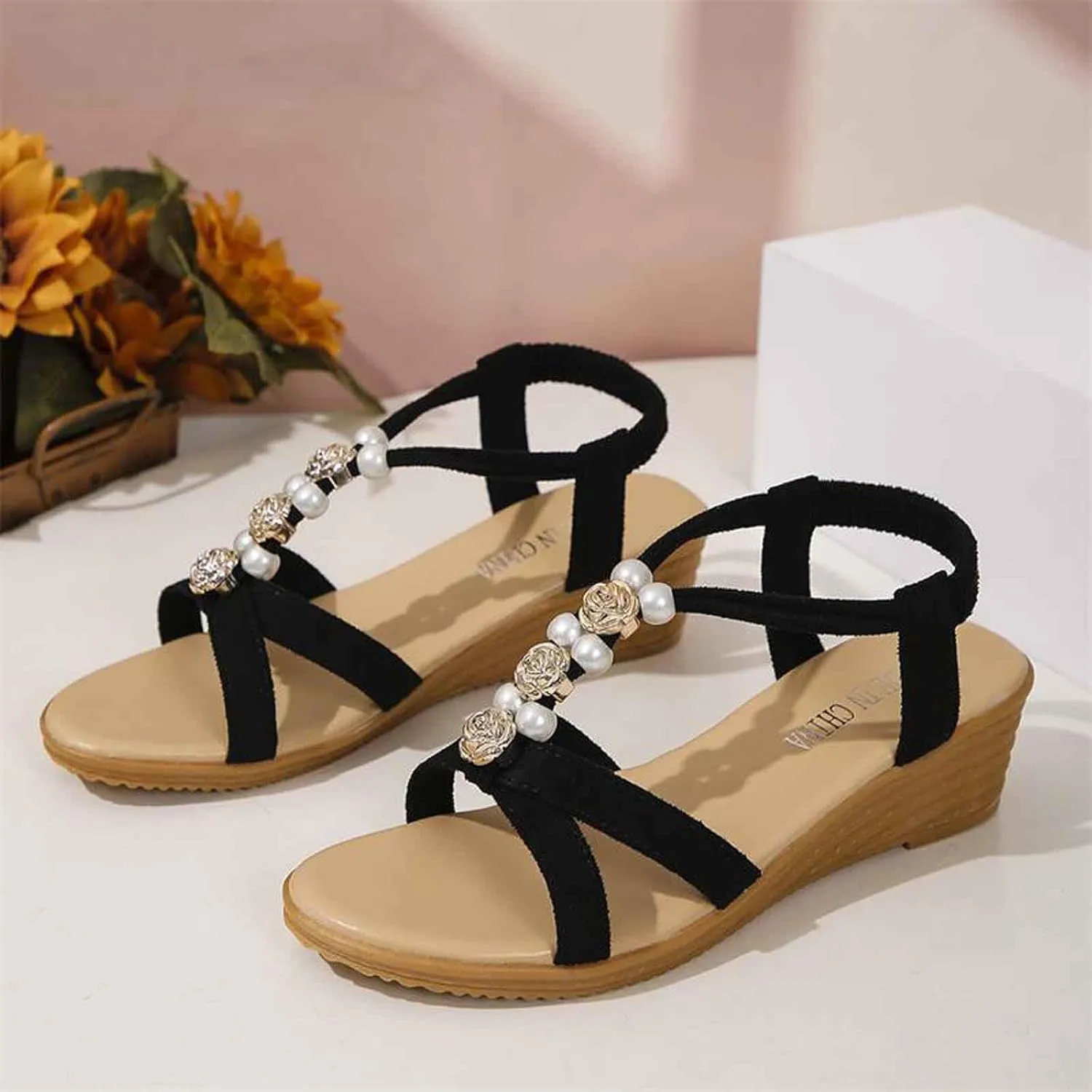 Women's Comfortable Wedge Sandals Summer Casual Open Toe Lightweight Breathable Slip On Beach Shoes for Outdoor